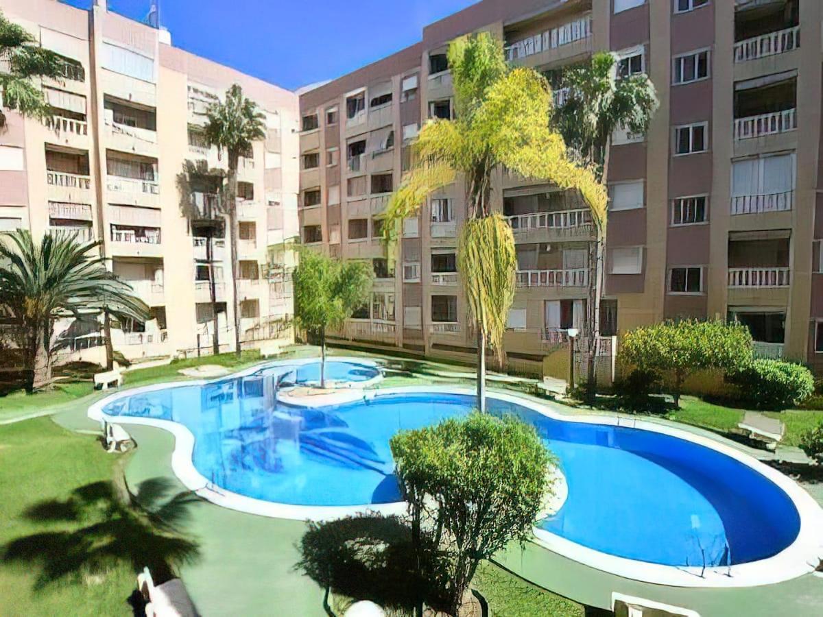 Catherine Bilbao Torrevieja Exterior foto